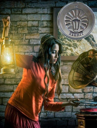 Woman with lantern playing music